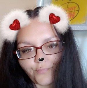 Meet your Posher, Carrie